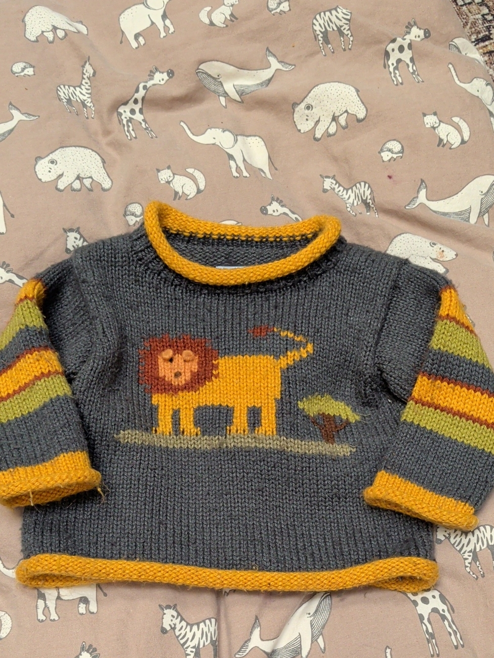 Hand-Knit Kids Lion Sweater - Yellow & Gray